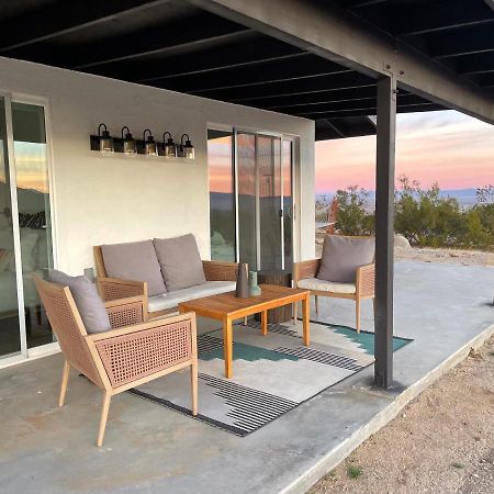 1 Minute To Joshua Tree National Park, Hot Tub, Stars, Private - The Wkndr Twentynine Palms Exterior foto