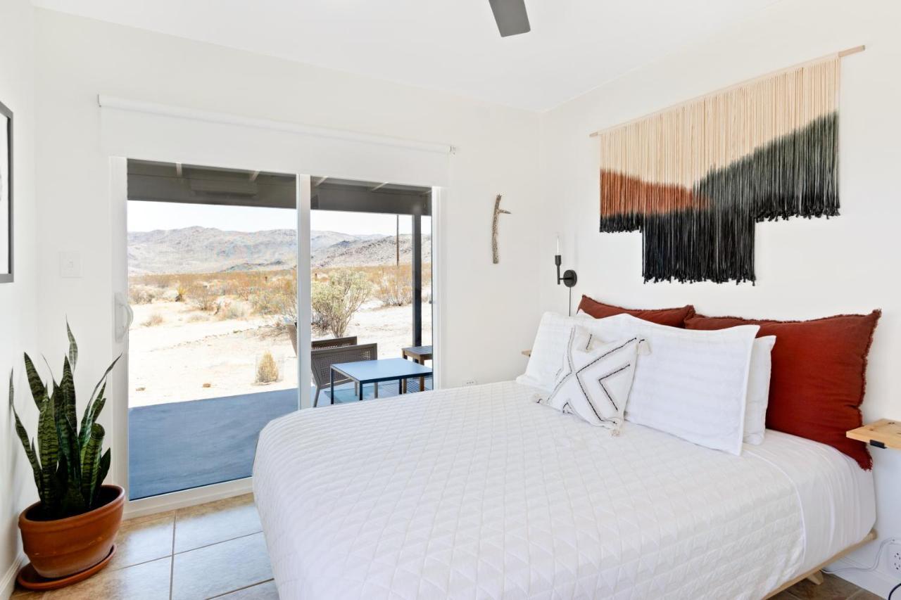 1 Minute To Joshua Tree National Park, Hot Tub, Stars, Private - The Wkndr Twentynine Palms Exterior foto